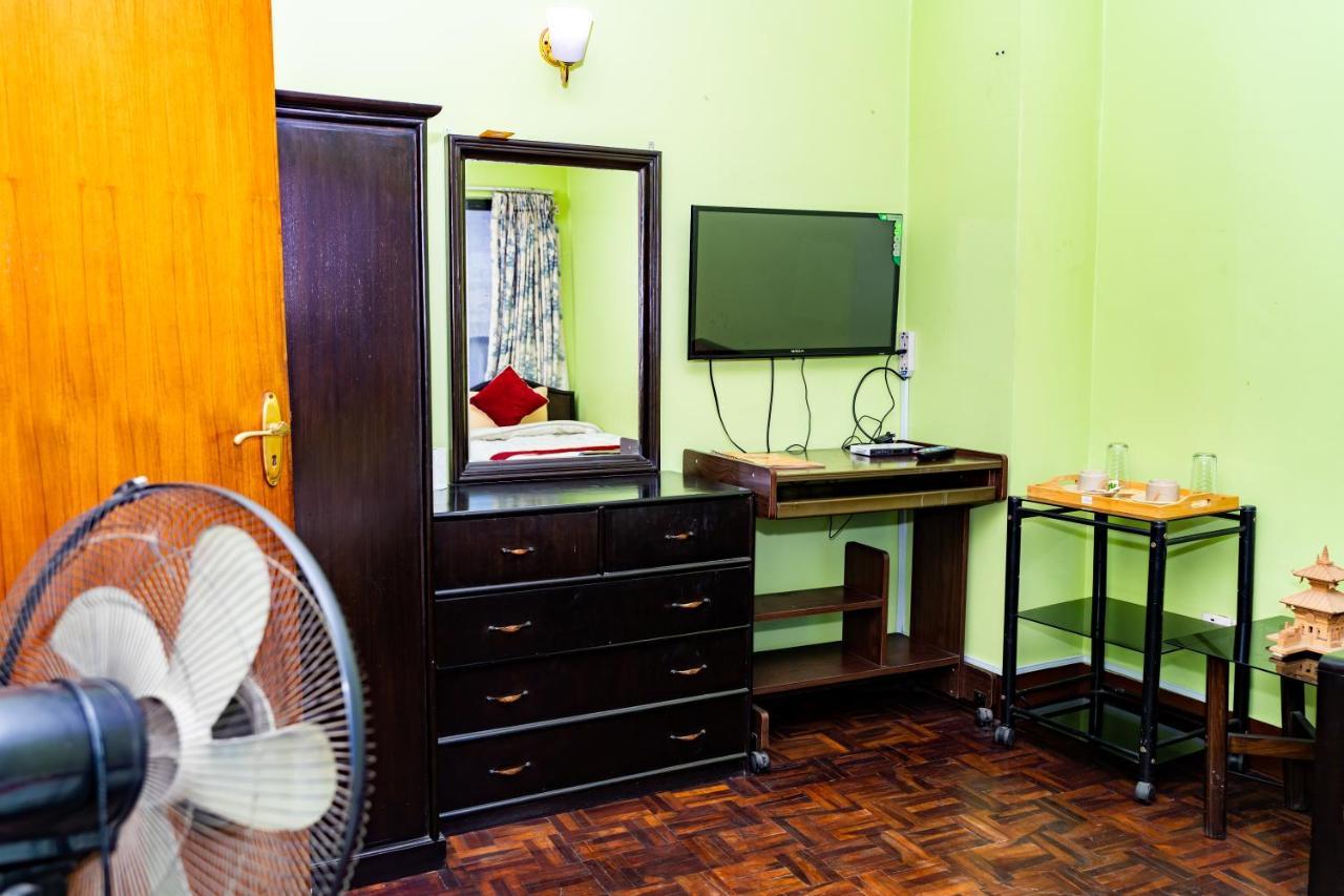Kbb Hotel And Apartments Hosted By Hostmandu Lalitpur Bagian luar foto